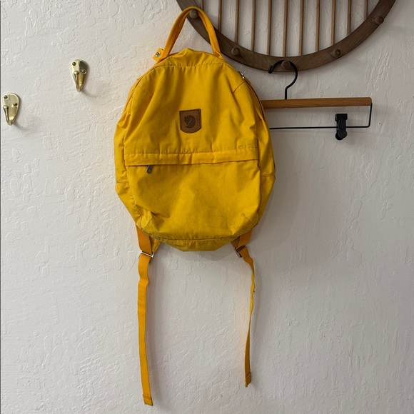 Fjallraven Yellow Greenland Zip Backpack - Picture 2 of 8